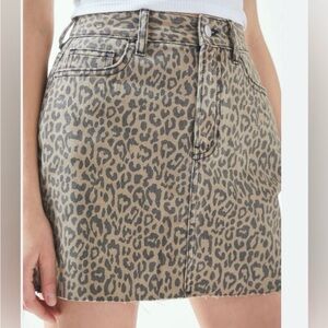 NWT Pacsun cheetah denim skirt